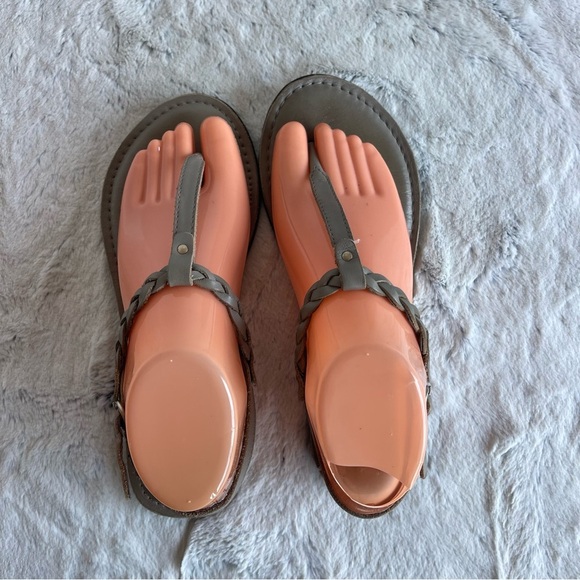 Rock & Candy Braided Strap Gray Sandals Women Size 7 - Picture 4 of 12